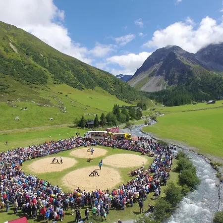 Ameron Swiss Mountain Szálloda 4*